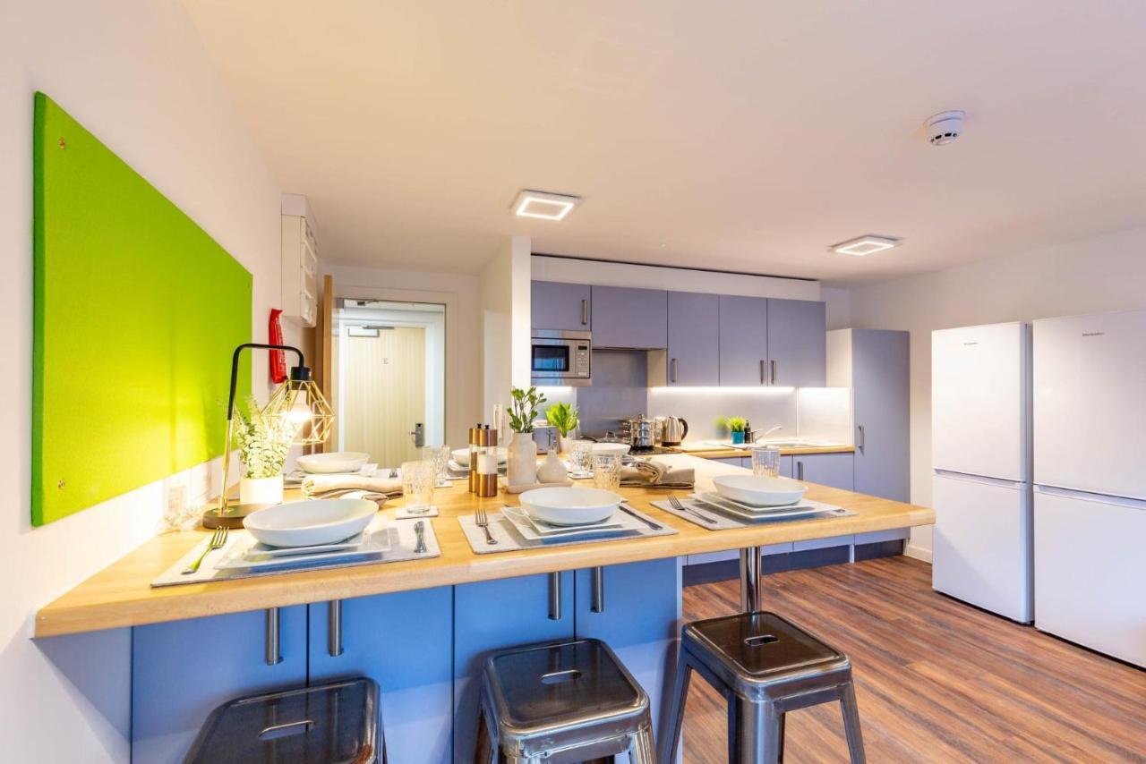 Ensuite Bedrooms With Shared Kitchen At Hollingbury House In Brighton Bagian luar foto